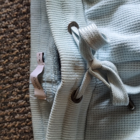 Onia waffle knit sweats - Picture 3 of 3